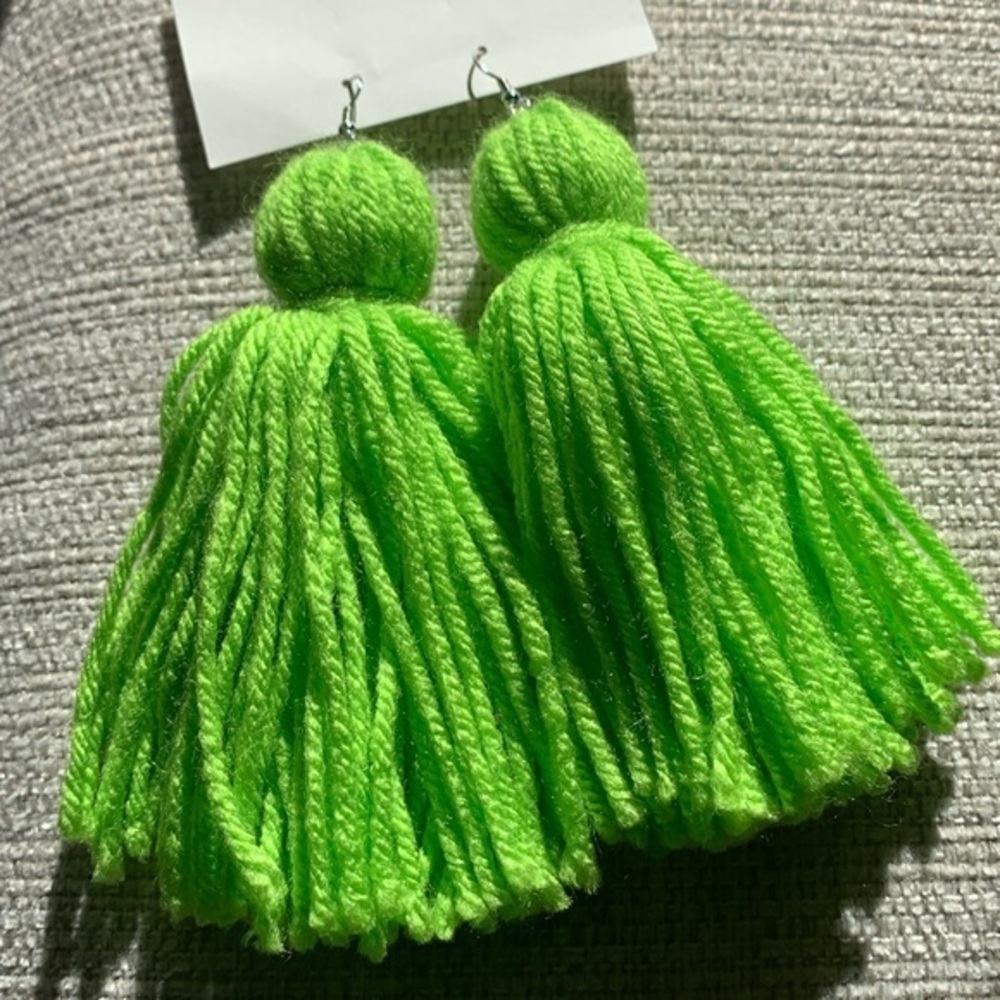 Tassel Yarn Earrings